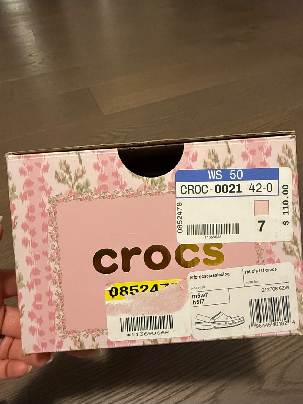 CROCS x LoveShackFancy Womens Size 7 BNIB - Picture 6 of 6